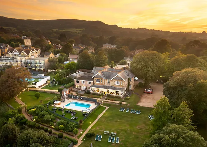 Luccombe Manor Country House