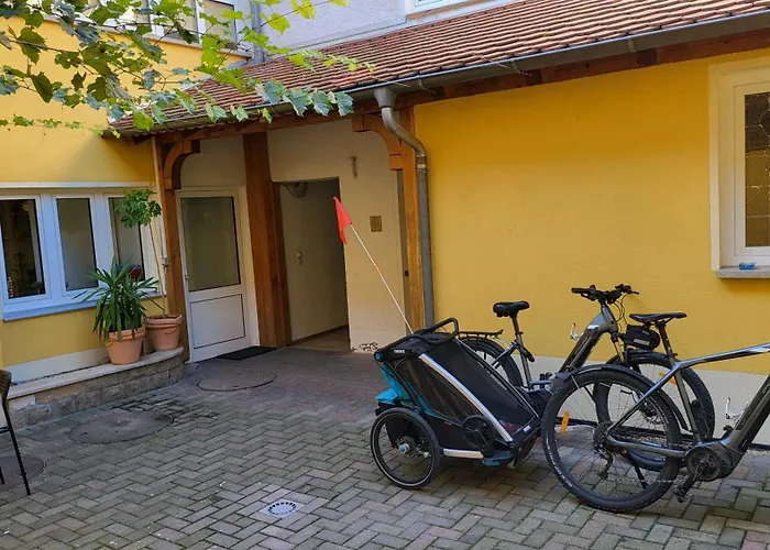 Pension Zur Neuenburg
