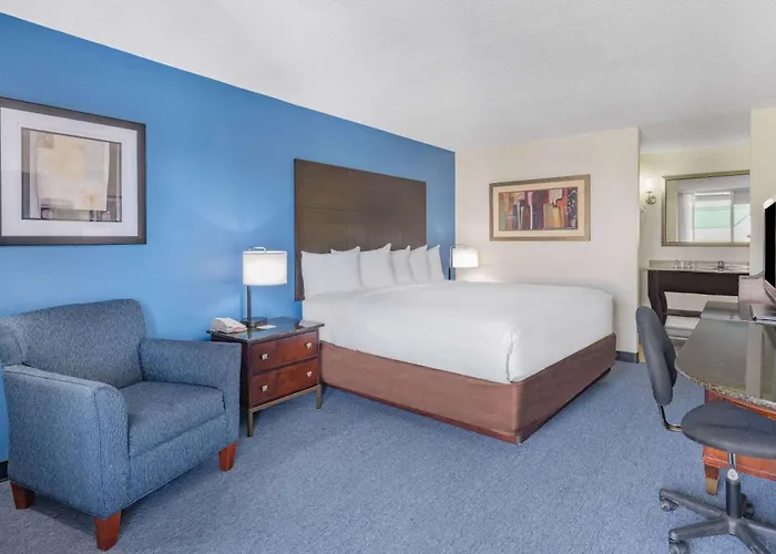 Days Inn And Suites By Wyndham Oxford