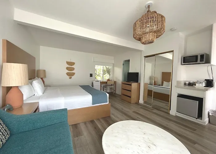 Capri Laguna On The Beach - A Boutique Hotel Laguna Beach