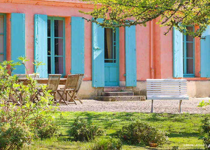 Chateau Pont Saint-Martin