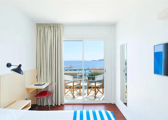 Hôtel California Le Lavandou