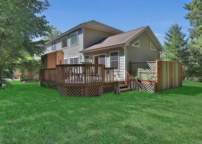 Moondance Ridge Suites
