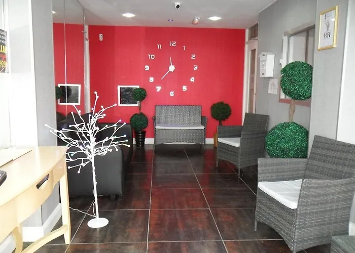 Anzy Panzy Hotel