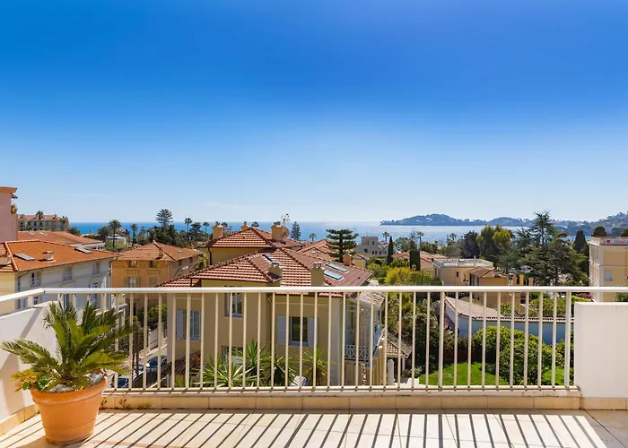 Residence Carlton - Renovee Avec Piscine