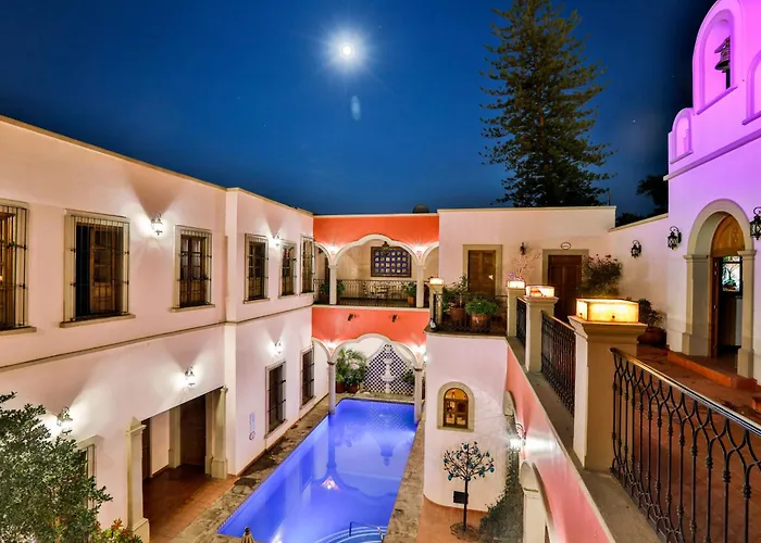 Gran Casa Sayula Galeria & Spa