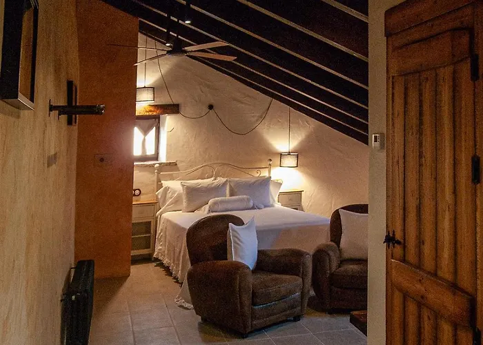Hotel Posada Al Vent - Adults Only