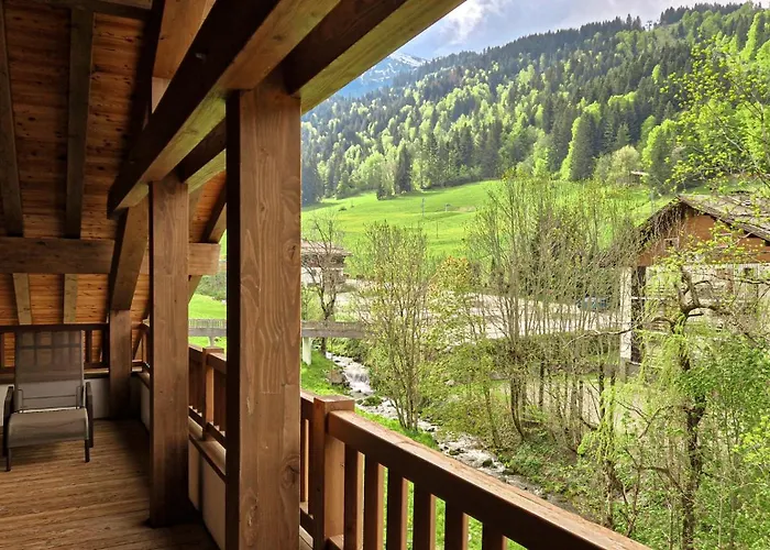 Les Cimes Aparthotel La Clusaz
