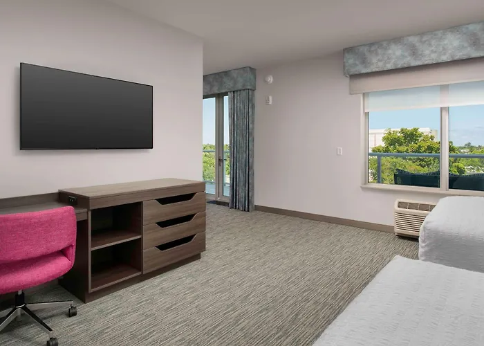 Hampton Inn