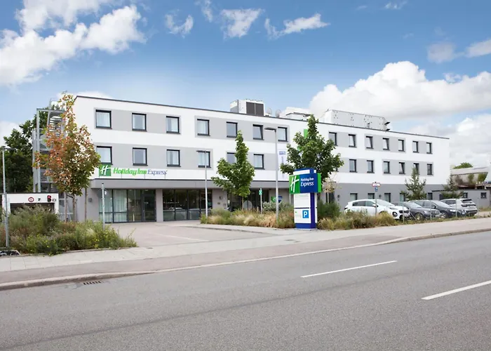 Holiday Inn Express Munich - Olympiapark By Ihg