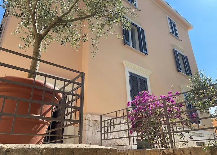 Palazzo Pitagora