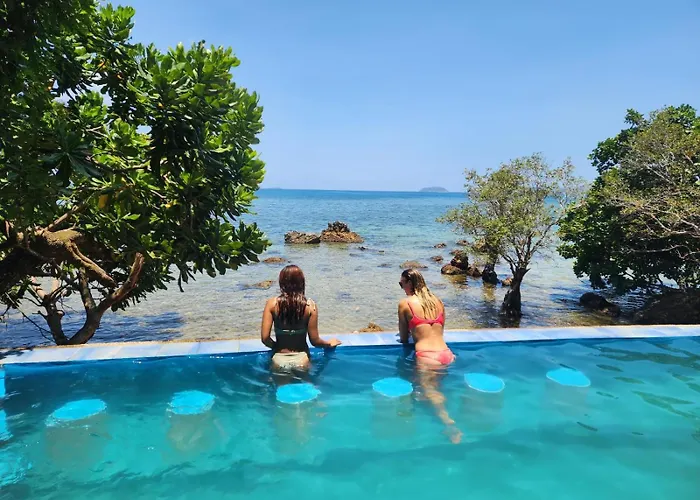 Cocovana Beach (Adults Only)