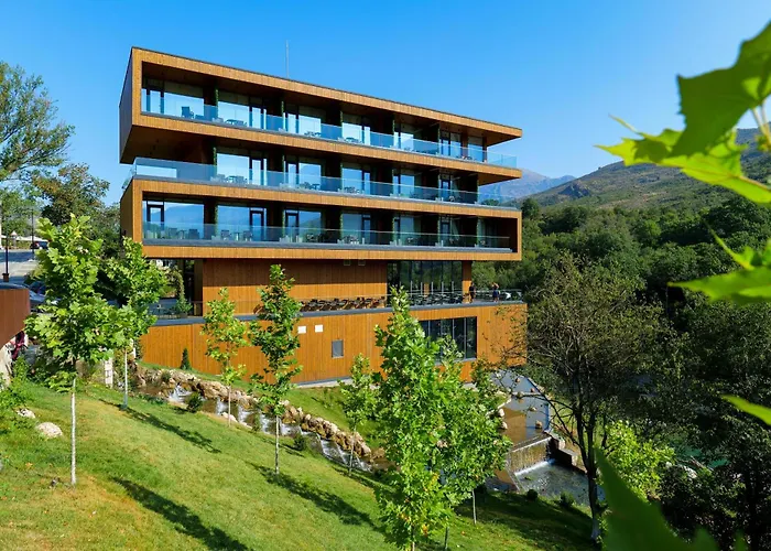 Hotel Uji Ftohte Tepelene