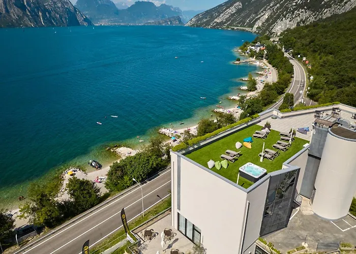 Wind Hotel