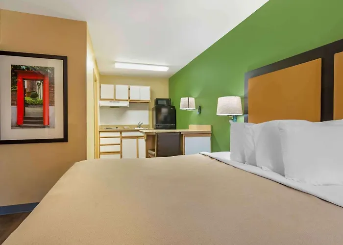 Extended Stay America Suites - Kansas City - Shawnee Mission