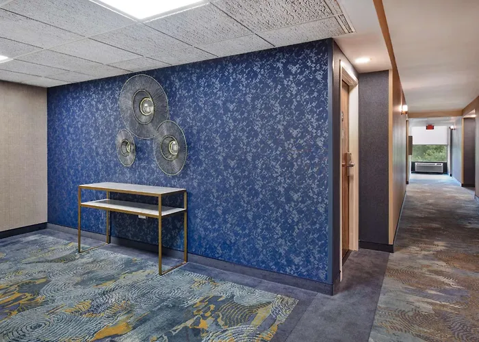 Hampton Inn -Colonnade 280