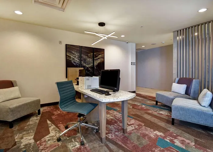 Homewood Suites By Hilton Airport