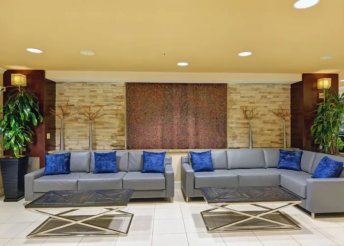 Embassy Suites Valencia
