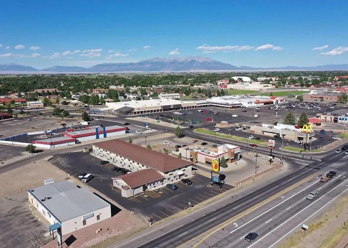 Super 8 By Wyndham Alamosa