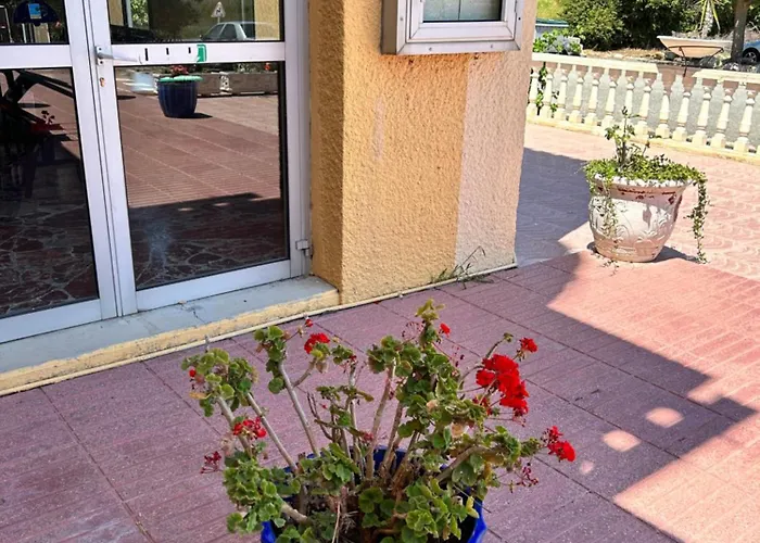 Hotel La Garenne