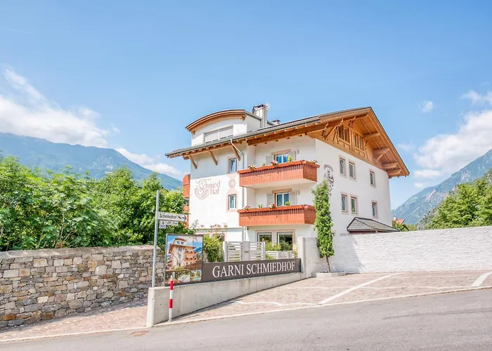 Bed and Breakfast Garni Schmiedhof Naturns