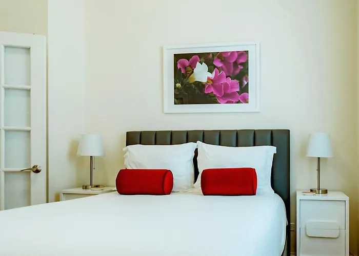 The Guesthouse Hotel
