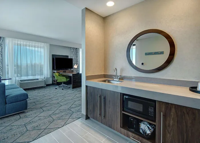 Hampton Inn & Suites -Silicon Valley, Ca