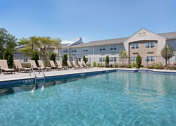 Doubletree By Hilton Cape Cod - Hyannis