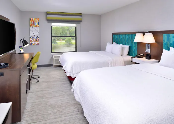 Hampton Inn Laporte