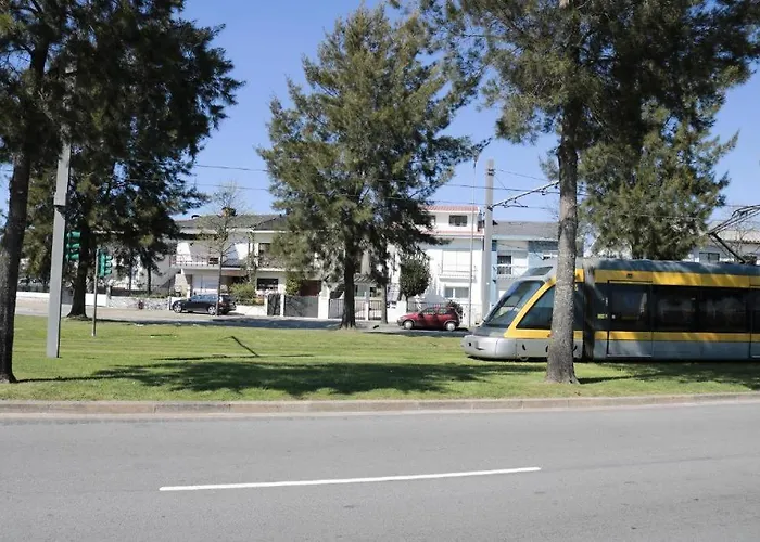 Oporto Suites Moreira 