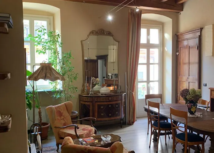 Bed and Breakfast Domus Aurea Saluzzo