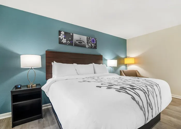 Sleep Inn & Suites Newport News City Center Area