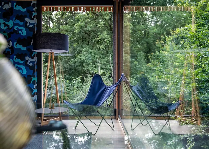 Loire Valley Lodges - Hotel Esvres
