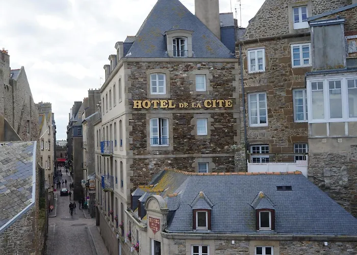 De La Cité
