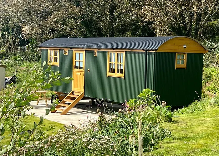 Beacon Country House B & B & Luxury Shepherd Huts