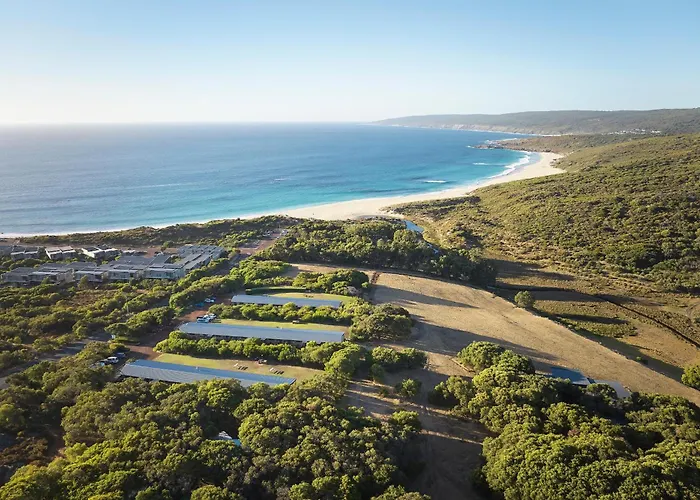 Chandlers Smiths Beach Villas