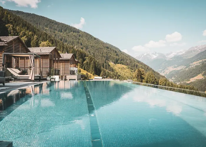 Boutique Hotel und Chalets Bergwiesenglück