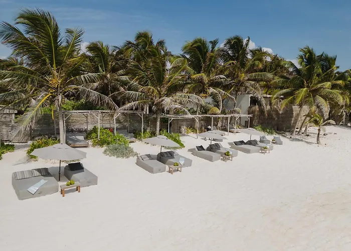 Aldea Canzul Tulum