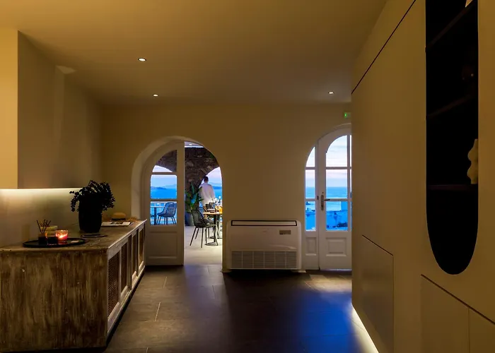 Yalos Sunset View Mykonos Town Private Rooms