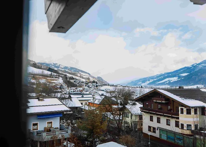 Hotel In The Heart Of The Alps