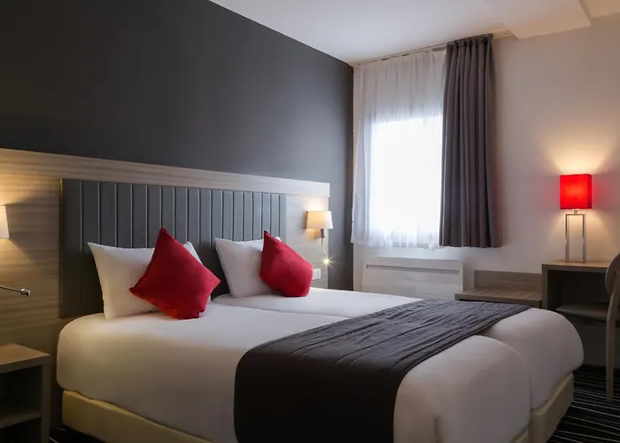 The Originals City, Marne-La-Vallee Est, Meaux ,Glassy Hotel Villenoy