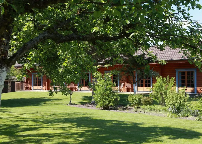 Logis - Hotel & Restaurant Les Trois Fontaines Marconne