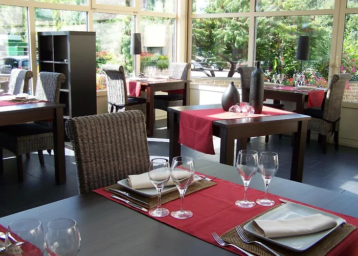 Threeland Hotel