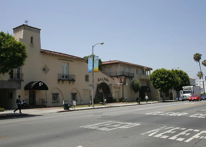 Hollywood Guest Inn