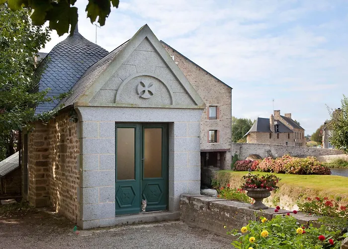 Auberge De La Sélune Ducey-Les Cheris