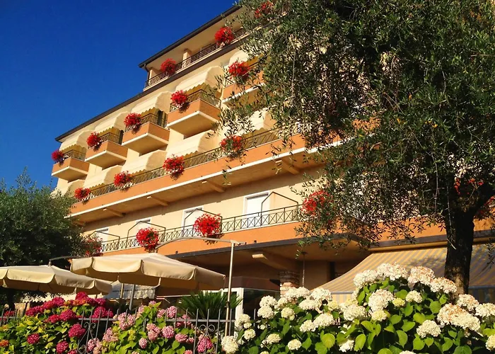 Hotel Pace Torri Del Benaco