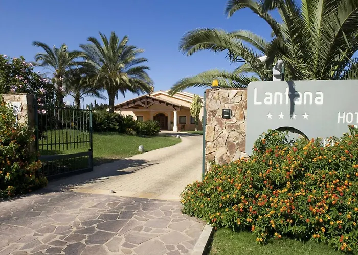 Lantana Resort Hotel&Apartments Pula