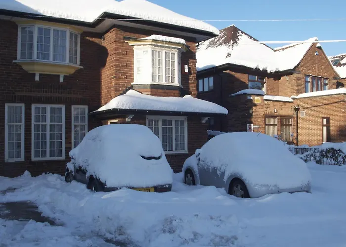 Acorn Guest House In Hull
