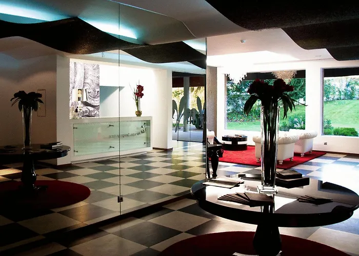 Paredes Design Hotel