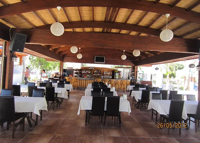 Irem Garden Hotel & Apartments Side